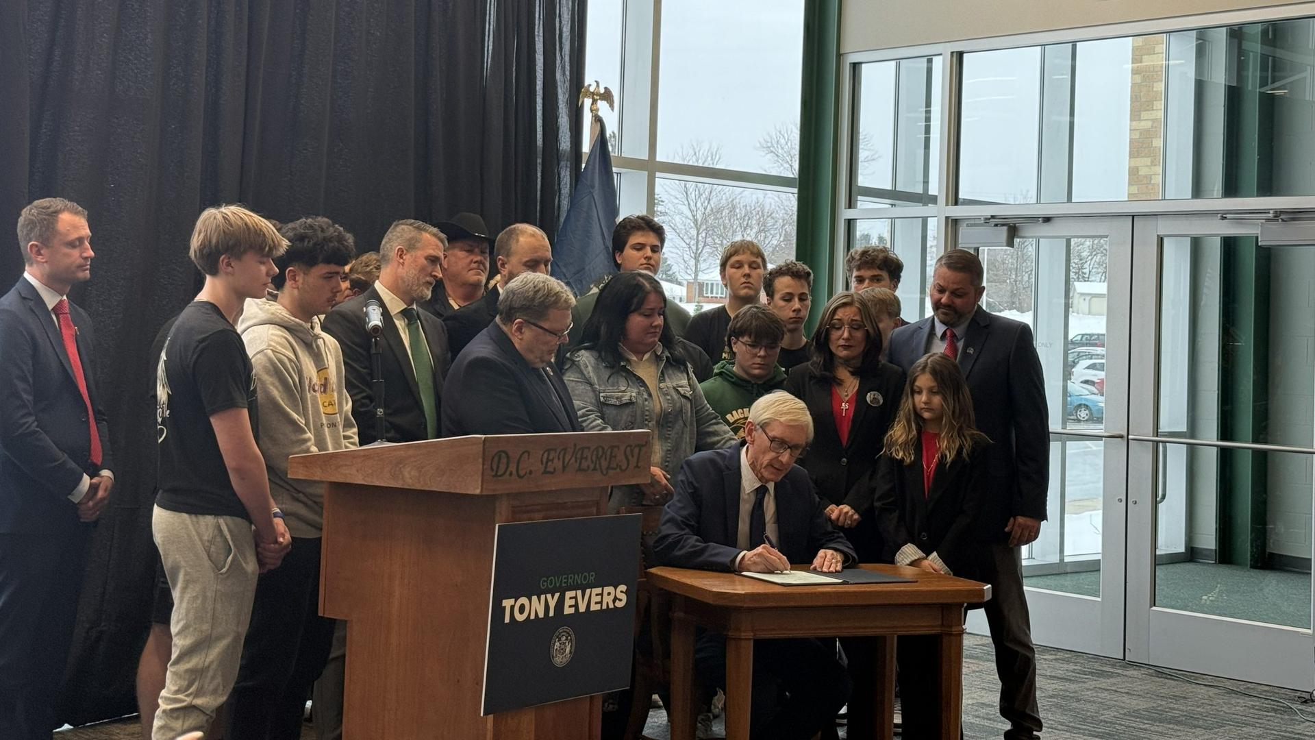 Gov. Evers signs Bradyn’s Law, strengthening sextortion penalties in honor of Wisconsin teen